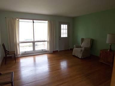 4th image of 5290 Church St