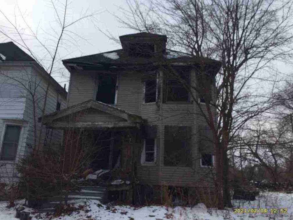 6009 Seneca