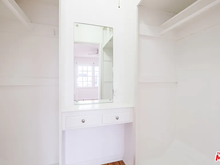 851 Alandele Ave — Photo 9