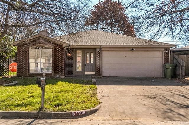 1st image of 1105 Glen Creek Dr