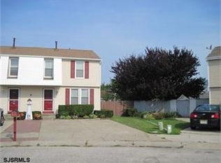 4 Tiffany Pl, Brigantine, NJ 08203