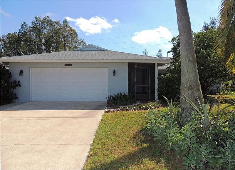 1st image of 10637 Lazy Lake Dr