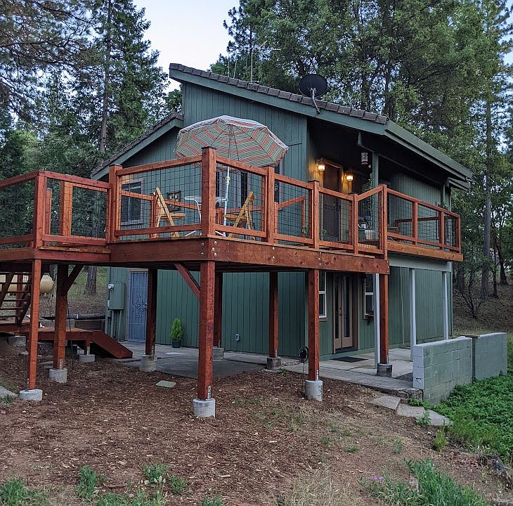 1st image of 22471 Madrone Dr