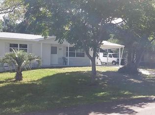27 N Wadsworth Ave, Beverly Hills, FL 34465