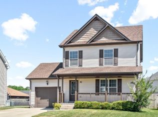 511 Falkland Cir, Clarksville, TN 37042