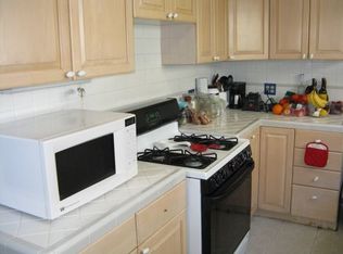 714 Gladys Ave, Long Beach, CA 90804