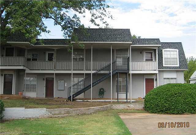 1st image of 11339 N May Ave