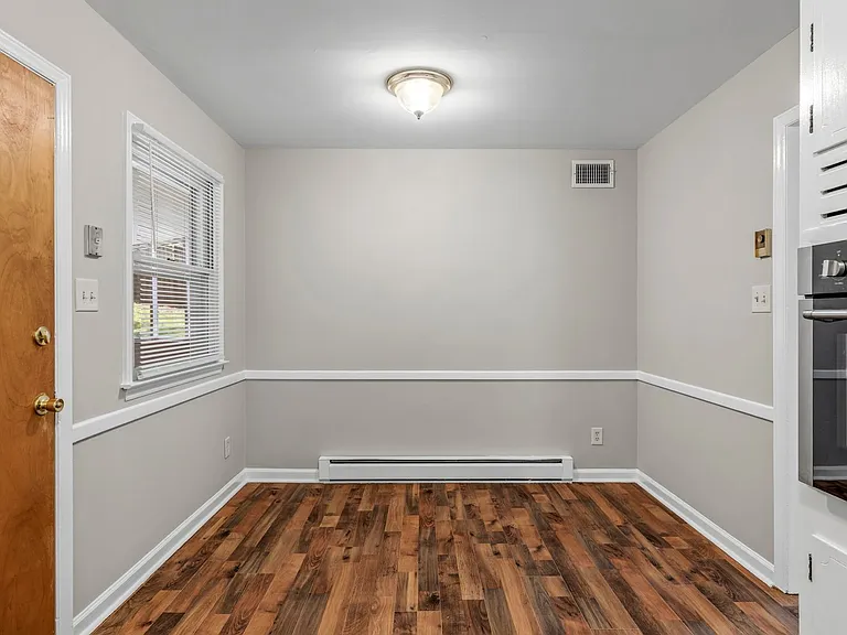 2309 Bridgette Blvd — Photo 10