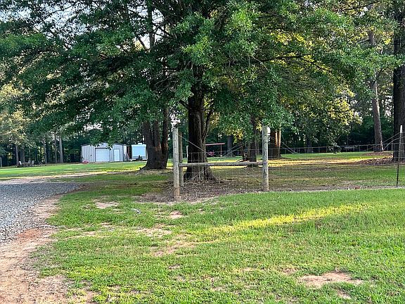 4th image of 5805 Dogwood Hills Ext