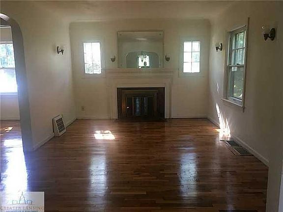 2nd image of 1704 Parkvale Ave