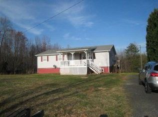 729 Goose Pond Rd, Ruffin, NC 27326