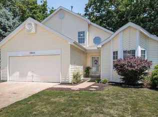 1501 Strawberry Glen Ct, Ballwin, MO