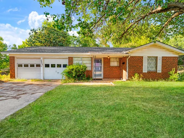 2455 Cypress Dr, Paris, TX 75460