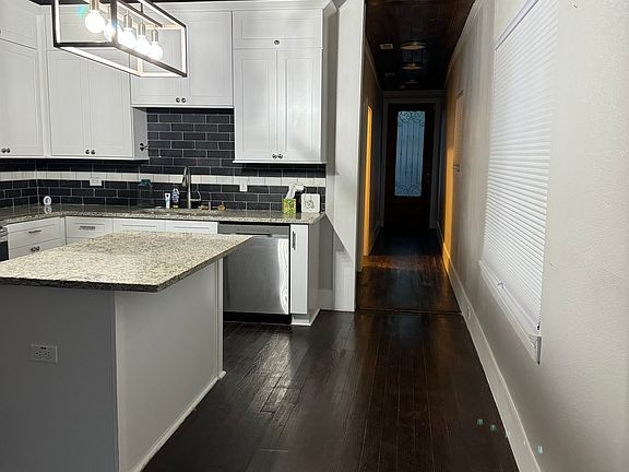2nd image of 412 Pruitt Ave
