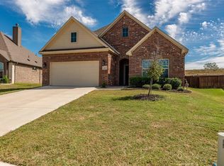 257 Flower Ridge Dr, Fort Worth, TX 76108