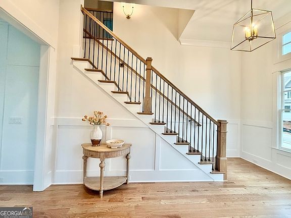 5th image of 326 Reese Way