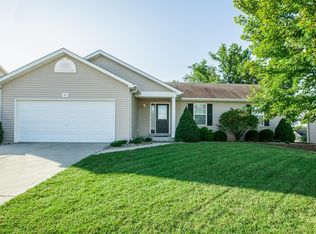 404 Hickory Post Ct, Wentzville, MO 63385