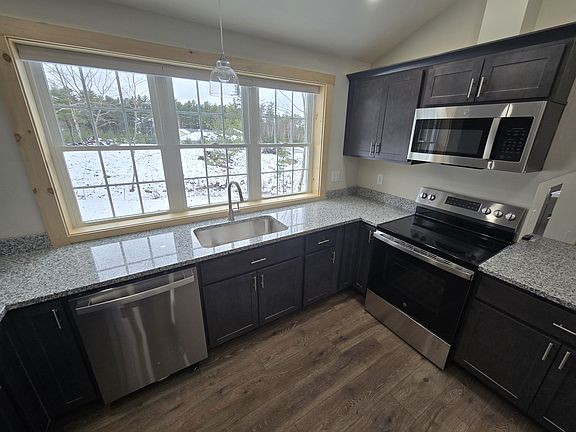 3rd image of 25 Debeck Dr #25