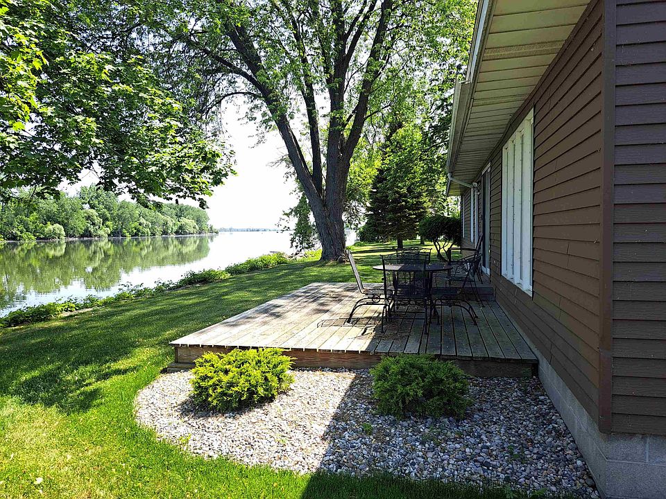 1st image of 3303 Evergreen Dr