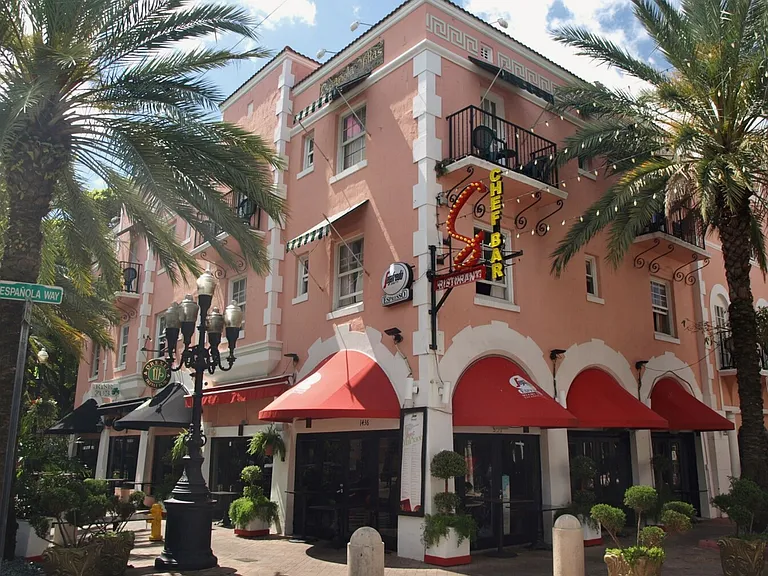Ocean Dr — Photo 113