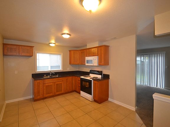 2nd image of 5624 53rd Ave
