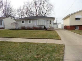 6170 Carol Dr, Brookpark, OH