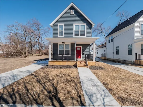 2281 E 93rd St, Cleveland, OH 44106