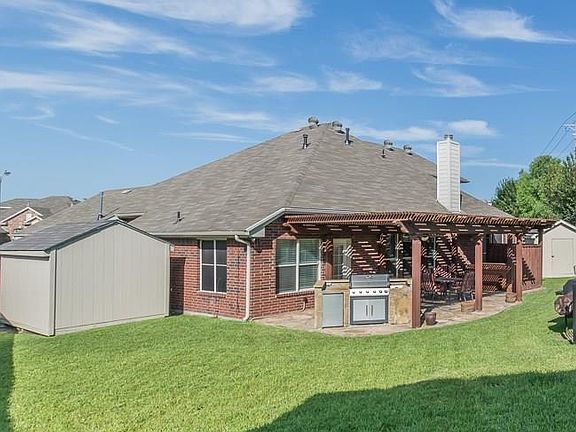 2nd image of 141 Baccus Dr