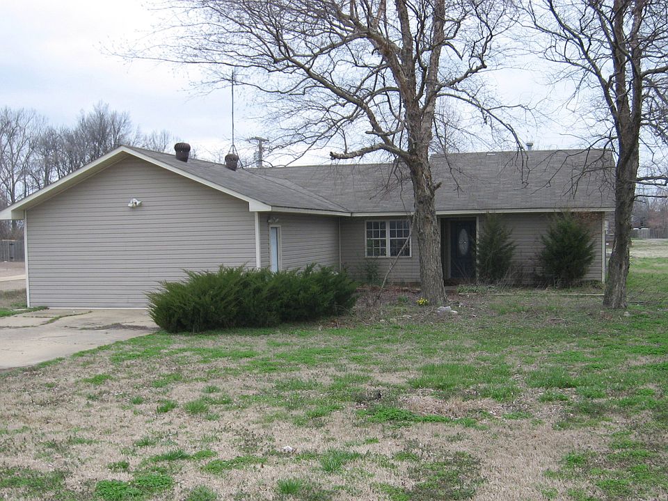 1st image of 336 E Armorel Dr