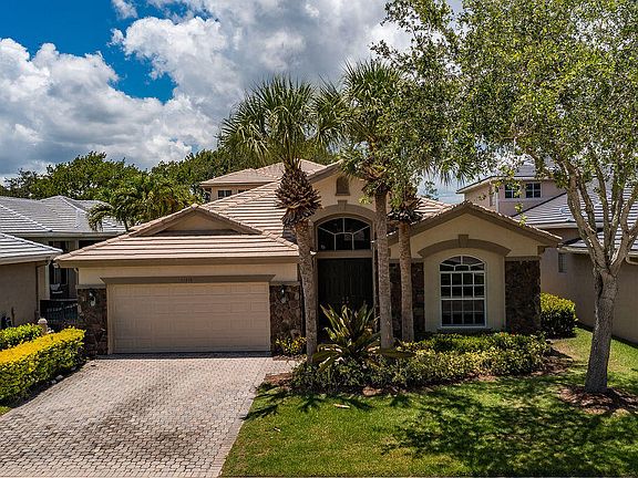 2nd image of 11218 Osprey Lake Lane