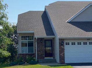 633 Spruce Dr, Hudson, WI 54016