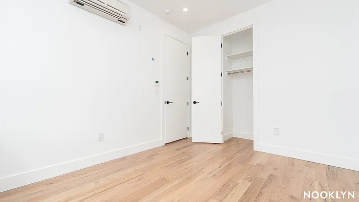 Rented by Nooklyn NYC LLC | media 20