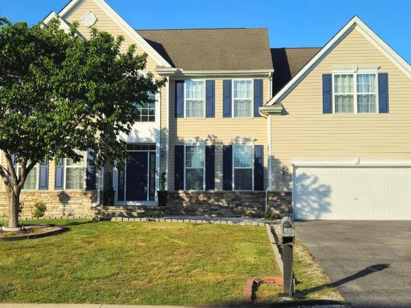 322 Grayton Dr, Smyrna, DE 19977