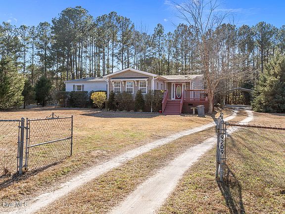 2nd image of 9209 Cypress Court NE