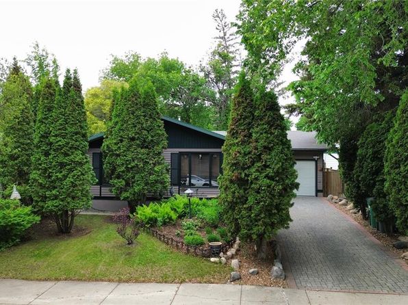 75 Richmond CRESCENT, Saskatoon, SK S7K 1A9