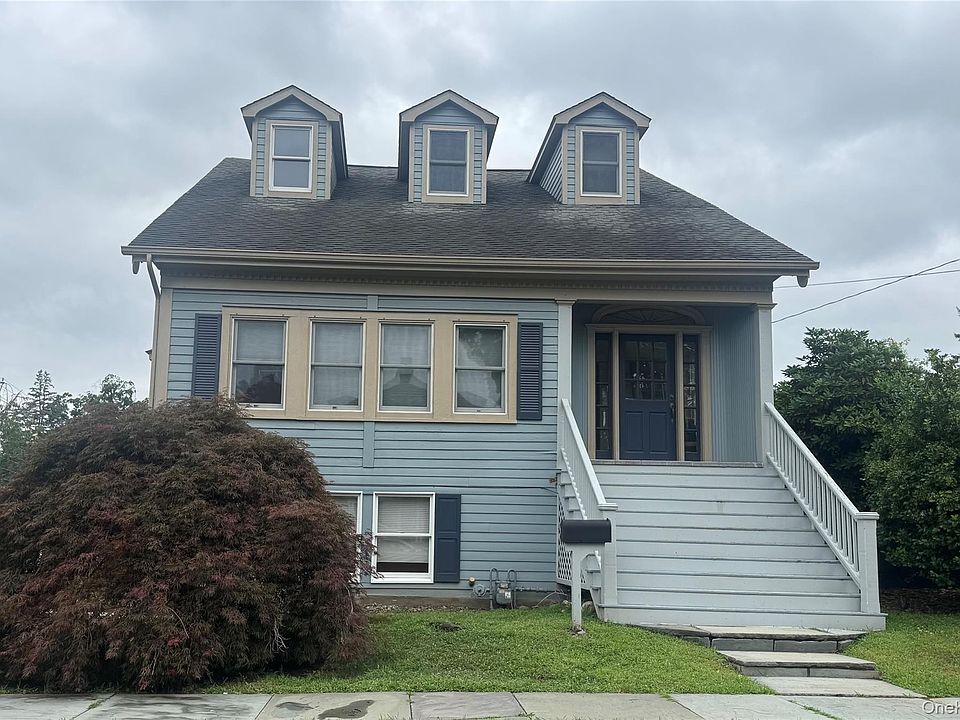 1st image of 82 Wallkill Avenue