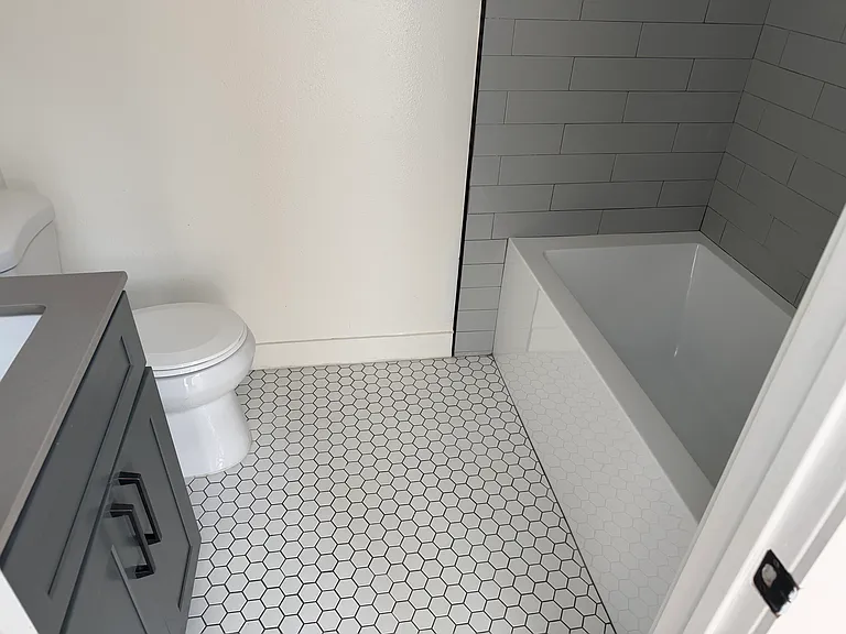 310 1/4 S Kenmore Ave #K201 — Photo 12