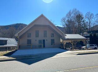 1443 Moody Farm Rd, Maggie Valley, NC 28751