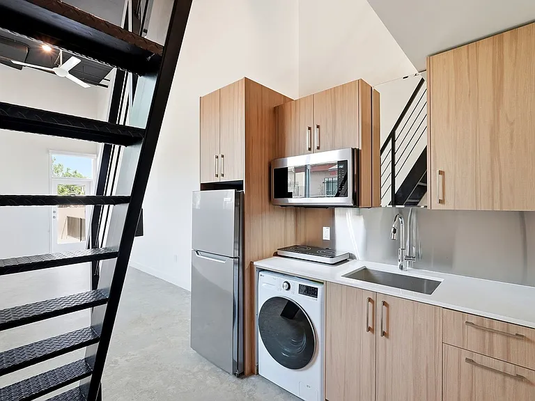 Step Designer Studio Community Living — Photo 208
