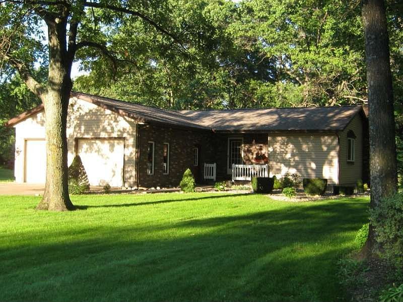 1st image of 2394 Riverwood Dr