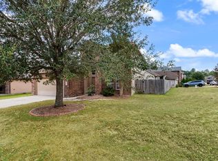 12533 Canyon Hill Dr, Willis, TX 77318