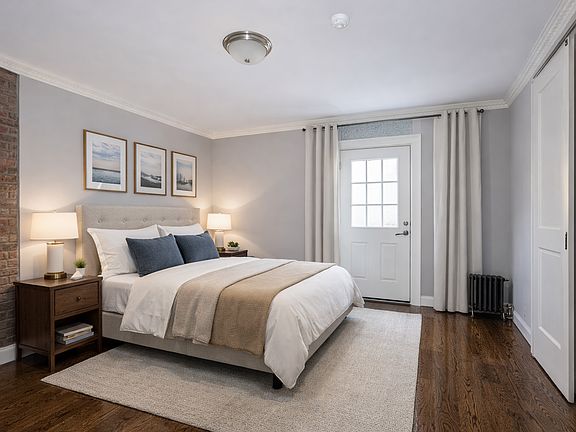 5th image of 326 E 100th St APT 1B