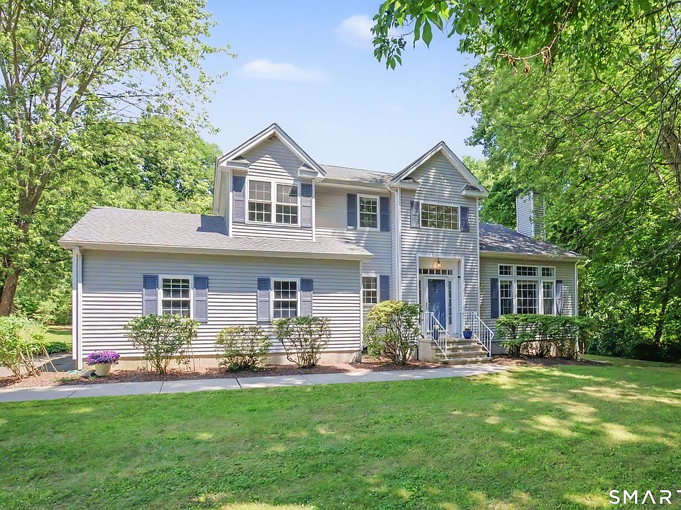 1st image of 39 Greenbriar Road