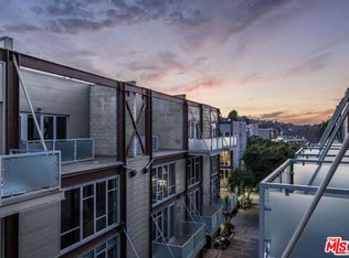 3450 Cahuenga Blvd W APT 203, Los Angeles, CA 90068