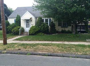 76 Parkview Dr, Wethersfield, CT 06109