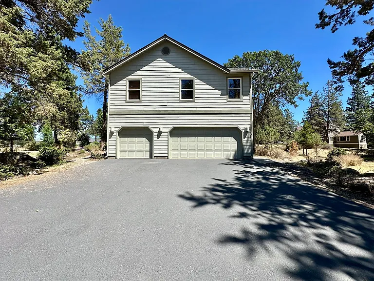 6425 Coopers Hawk Rd — Photo 11