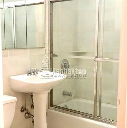 2nd image of 338 E 83rd St APT 5A
