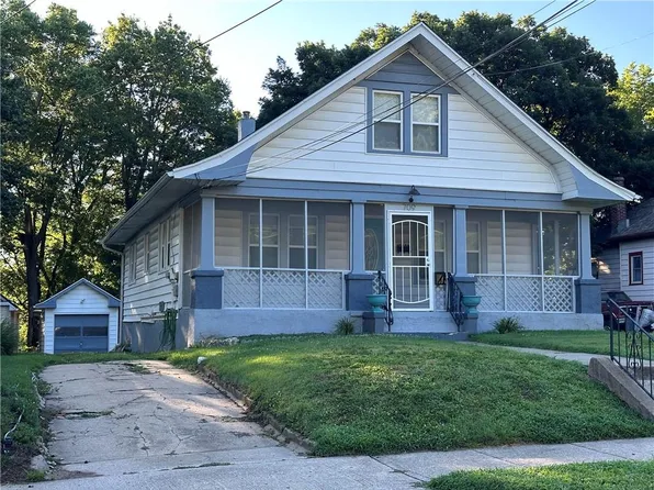 709 N Delaware St, Independence, MO 64050