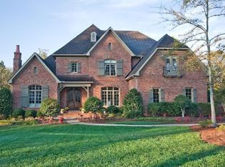 6056 Foggy Glen Pl, Matthews, NC 28104