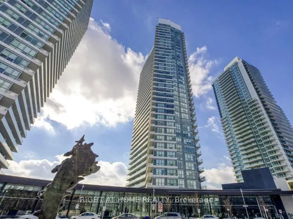 115 McMahon Dr E #1005, Toronto, ON M2K 0E3